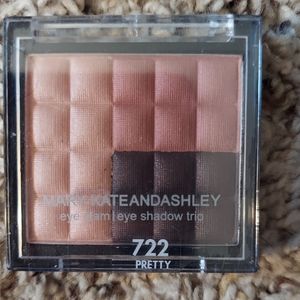 Mary Kate Ashley eyeshadow